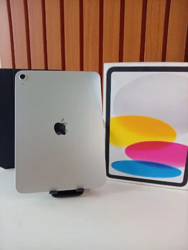 iPad 11 128gb Com capa