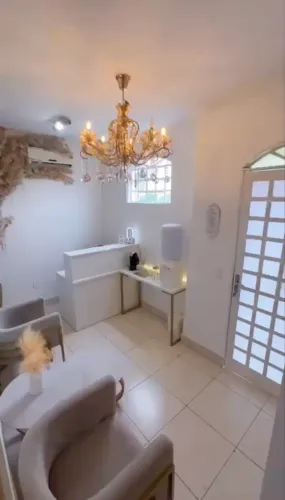 1.400 / incluso energia água internet 