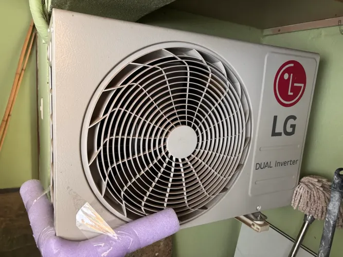 Ar- condicionado LG