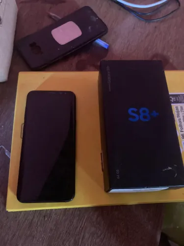 S8 plus não liga faço envio