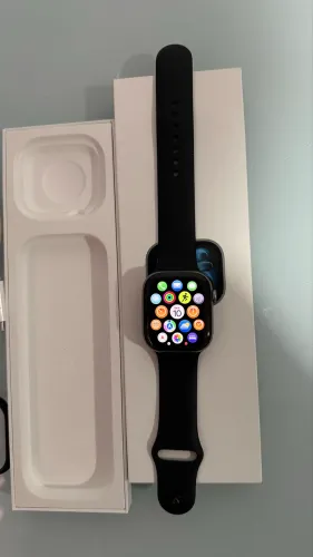 Apple Watch Séries 11 GPS 