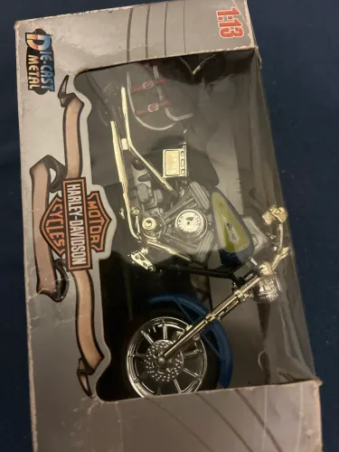 Harley Davidson miniatura 1:13