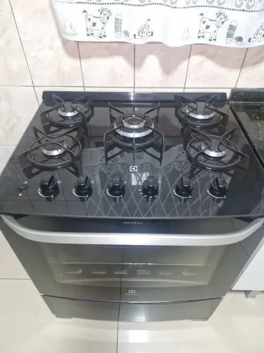 Lindo fogão Electrolux novinho