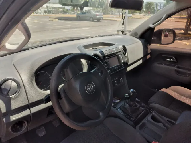 Volkswagen Amarok Trendline CD 2.0 16V TDI 4X4 Dies 2011