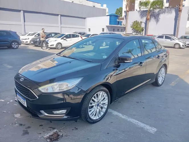 Ford Focus Fastback Se/se Plus 2.0 Flex Aut. 2017
