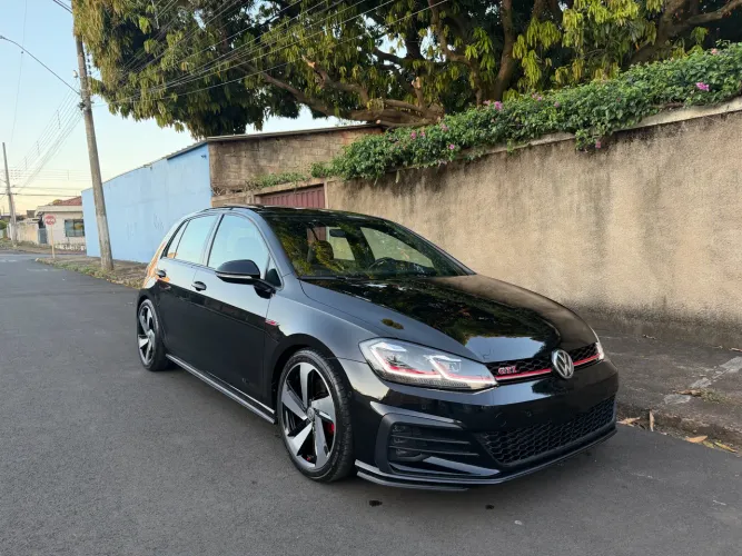 Volkswagen Golf GTI 350 TSI 2.0 230cv 16V Aut. 2019