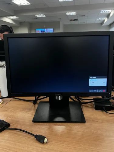 Monitor Dell - 20 Polegadas