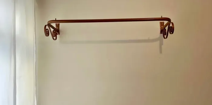 Vendo arara de parede 