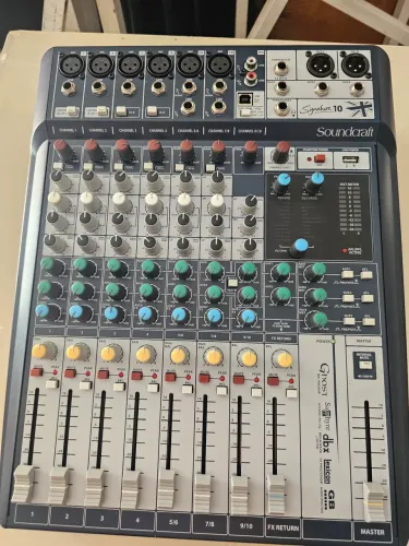Mesa Soundcraft Signature 