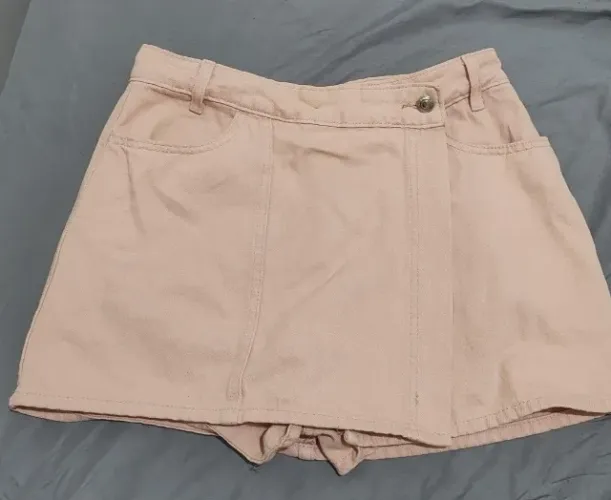 Short jeans