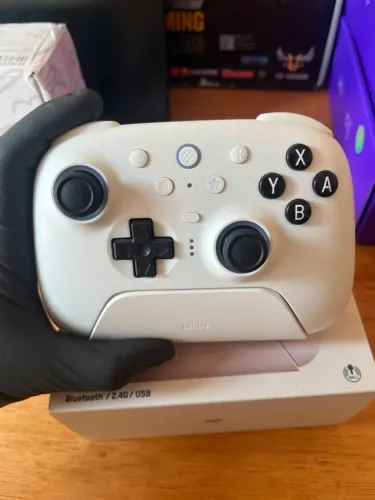 Controle Bluetooth 8bitDo Ultimate 2