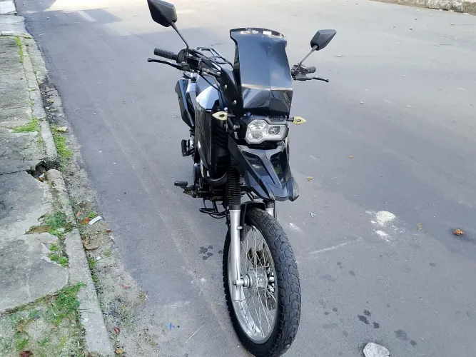 ? Shineray SHI 175 (2023) Carburada - Excelente Estado!