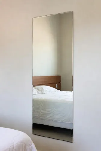 Espelho Grande de Corpo Inteiro 170×60cm, NOVO, 4mm + Instalação em BH e Região