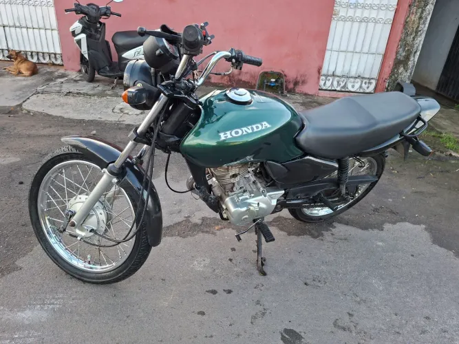 Moto Honda GC125 