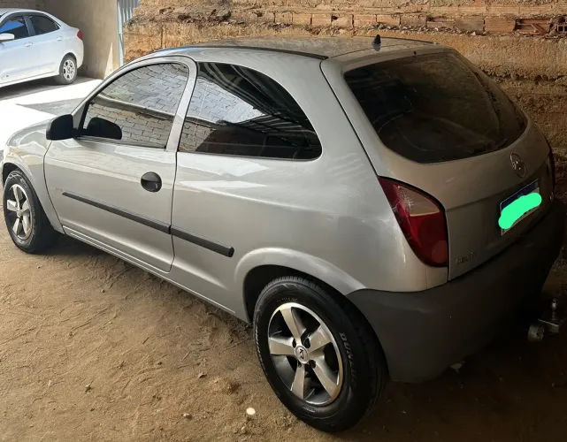 Chevrolet Celta Life/ LS 1.0 MPFI 8V Flexpower 3P 2010