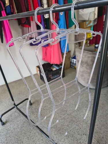 Cabides para vestidos