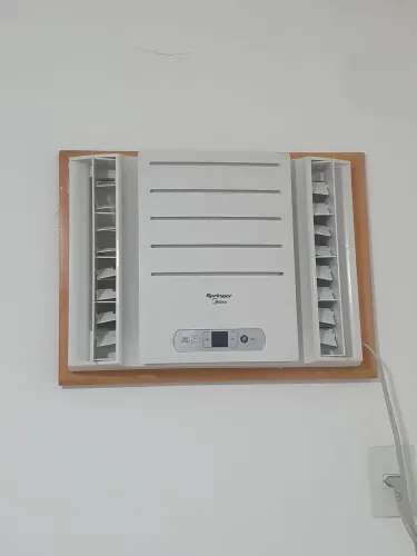 Ar de janela springer midea 7.500 btus