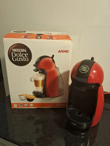 Cafeteira Arno Nescafe Dolce Gusto Vermelha