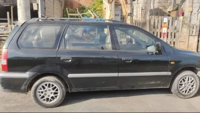 Mitsubishi Space Wagon Glxi 2.4 (nova Serie) 1999