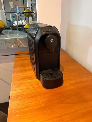 Cafeteira Passione Três Corações Preto Brilhante