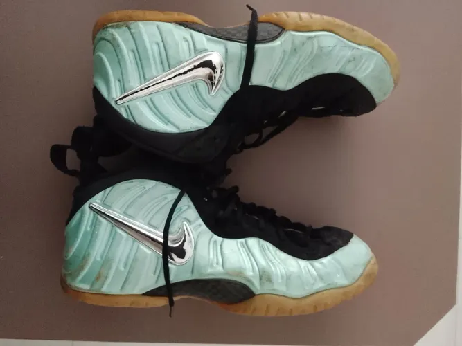 nike air foamposite island green