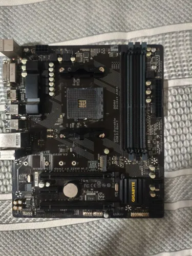 Placa mãe AM4 Gigabyte ab350m ds3h v2