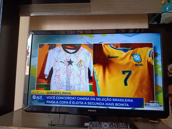 Vendo uma TV 32PFL4007D/78