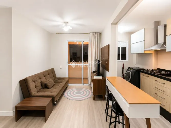 Apartamento 2 dormitórios mobiliado para locação na Palhoça.