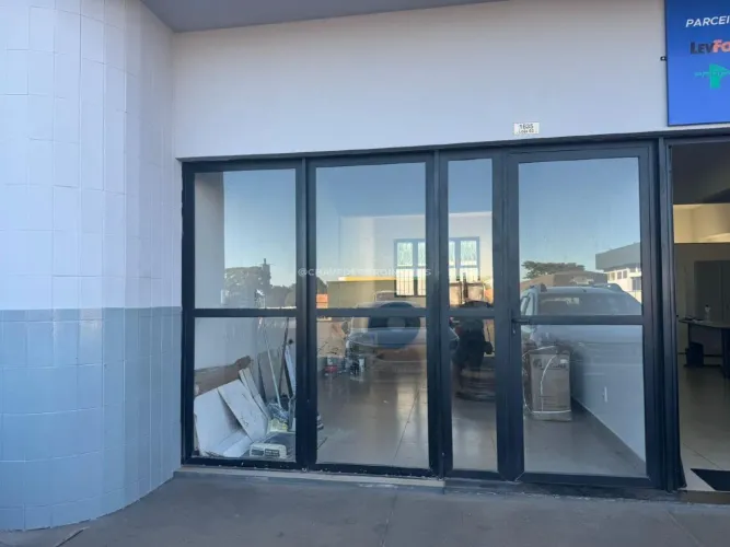 Comercial para aluguel, 1 vaga, Vila São Cristóvão - Uberaba/MG