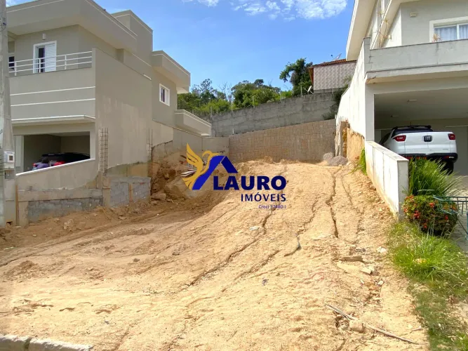 Terreno de 250m² no Condomínio Reserva da Mata em Vinhedo-SP: sua oportunidade de investim