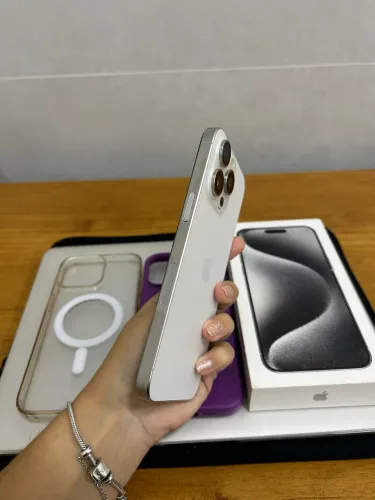 iPhone 15 pro max 256GB