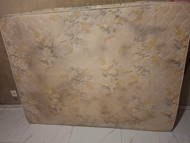 Colchão  de casal ortopédico 