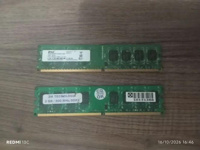 2x Memória ram DDR2 2gb