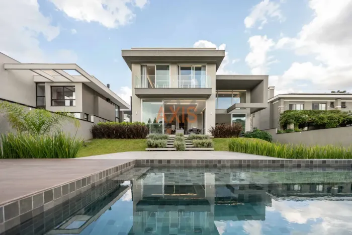 Casa de 5 Suítes à Venda no Residencial Paradiso | Campo Comprido Curitiba