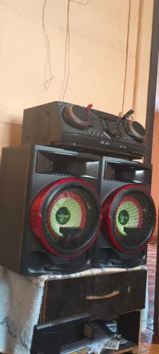 Vendo som lg