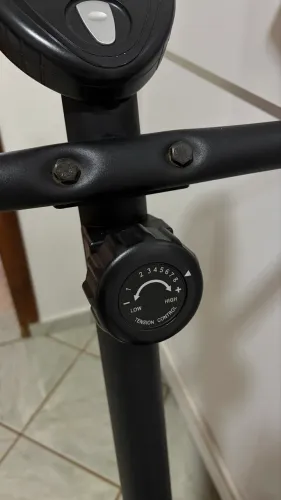 Bicicleta Ergométrica Athletic Action Vertical - Pouco Uso!