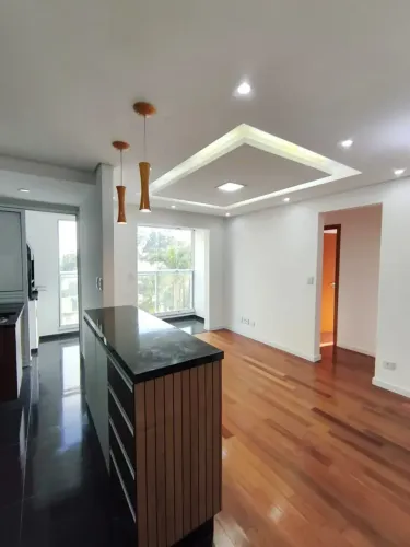 Imóvel para venda tem 60 metros quadrados com 3 quartos em Jardim Marilu - Carapicuíba - S
