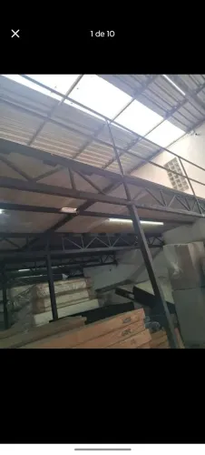Mezanino 150 m2