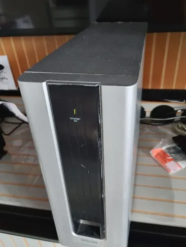 Caixa subwoofer ativo Philips para home theater 