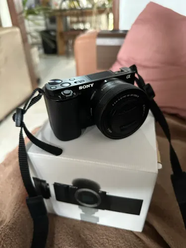 Sony ZV-E10