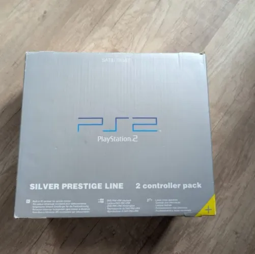 Playstation 2 fat Satin silver prestige line: 2 controller pack - Confira!