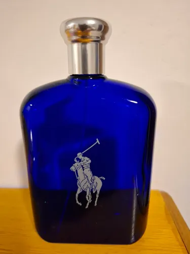 Frasco vazio de perfume polo blue Ralph Lauren