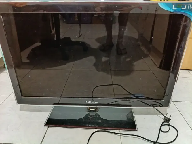 TV SAMSUNG 32 LED TV - NÃO SMART