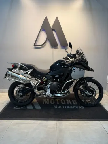 BMW F900 GS Adventure Triple Black 2025