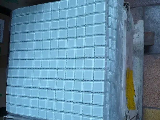 PASTILHAS  DE  VIDRO  CRISTAL