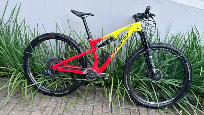 Bicicleta Oggi Cattura T20