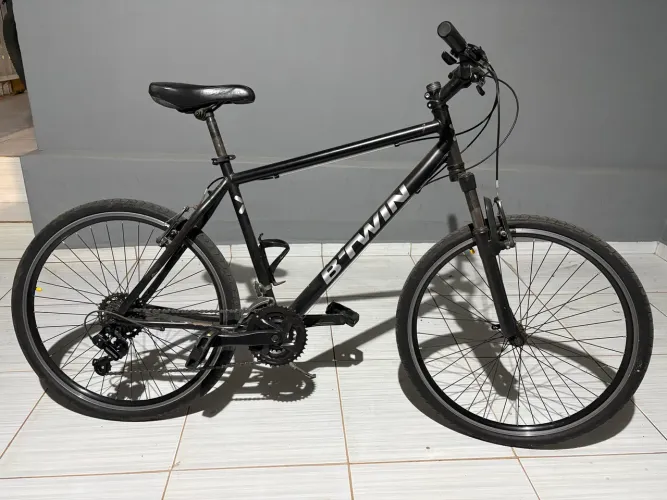 Bicicleta aro 26 Btwin Rockrider 300 Shimano 21v