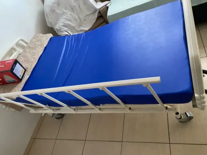 Cama hospitalar