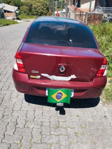 Renault Clio Sed. Privilège Hi-flex 1.6 16V 4P 2009