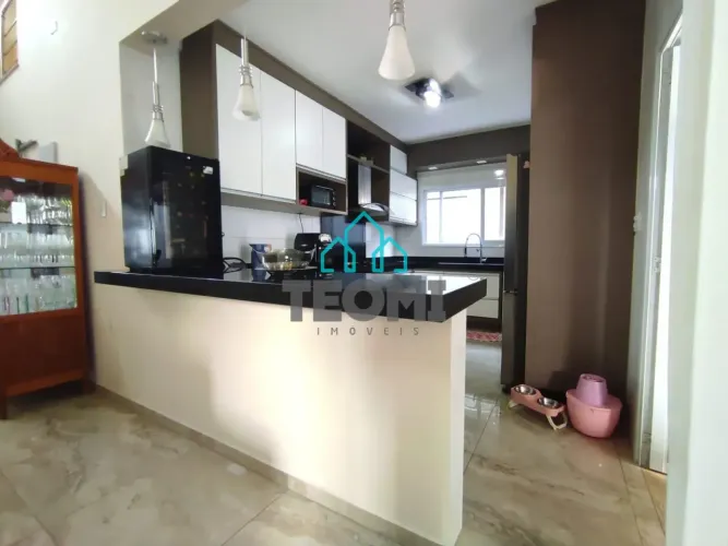 Sobrado 4 dormitórios (3 suítes) a venda, 230m², condominio fechado, condominio Terrazzo d